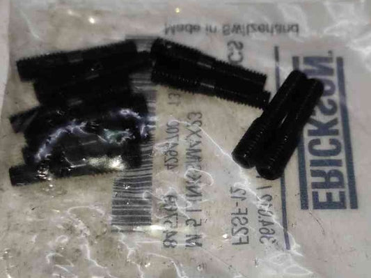 364.012 CLAMPING SCREW
